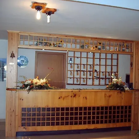 Parco Dell'etna Otel 3*